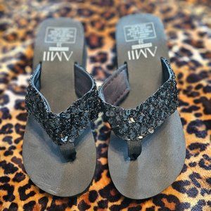 Black Glitter Flip Flops Size 7.5 (38) NEW